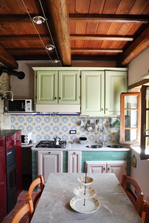 Deliziosa Casetta Sull'Appennino Toscano Montefegatesi ภายนอก รูปภาพ